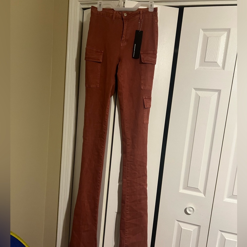 Rose Cargo Super Stacked Jean